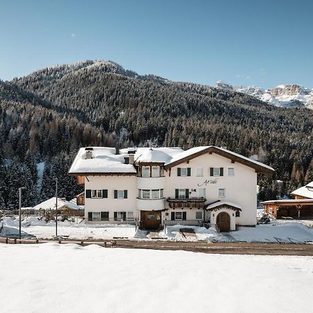 Residence As'Odei San Cassiano  Buitenkant foto